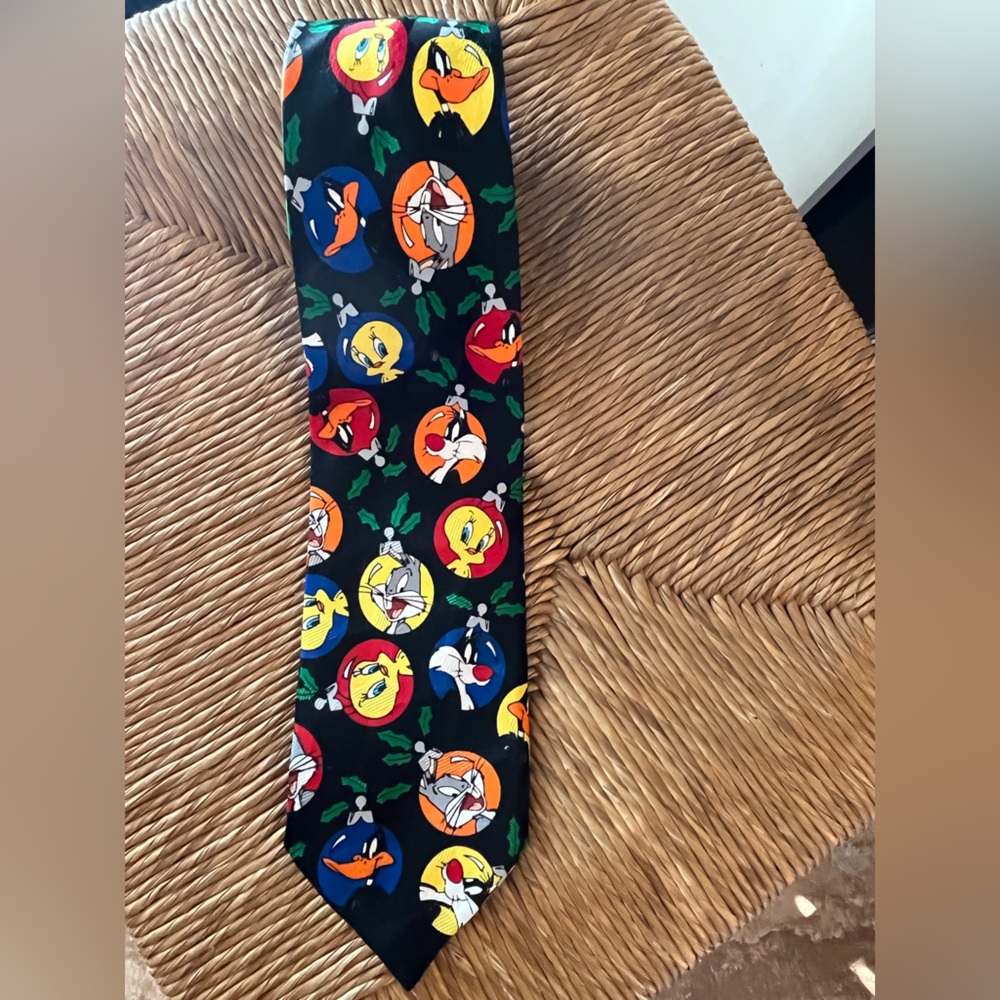 Vintage 1996 Looney Tunes Mania Christmas Tie Holiday Ornaments WB